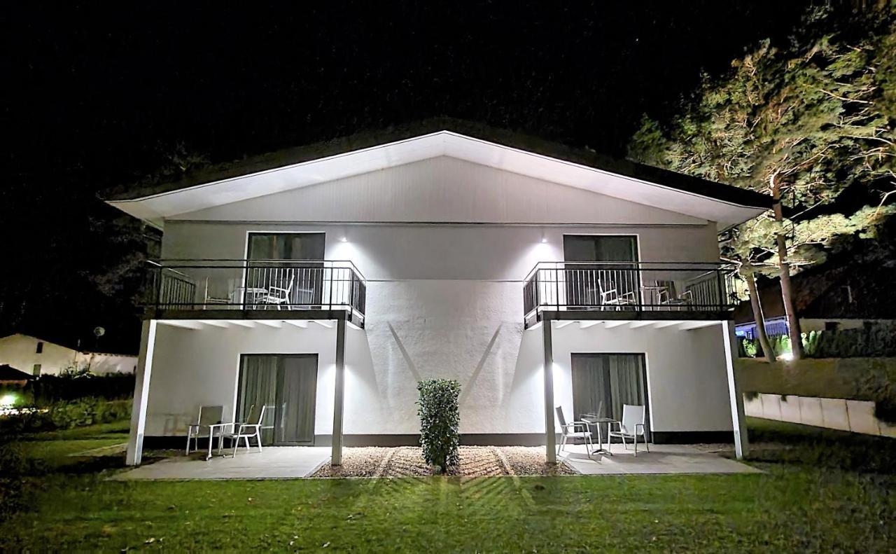 Art & Galerie Hotel Lenz Plauer See Fuenfseen Exterior foto